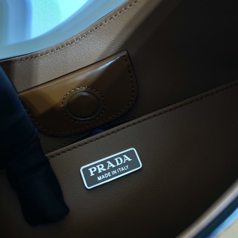 Pra*a hobo bags